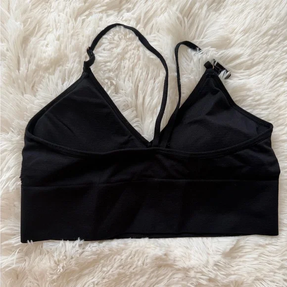 Danskin Intimates All Day Comfort Seamless Bra M - Picture 2 of 3